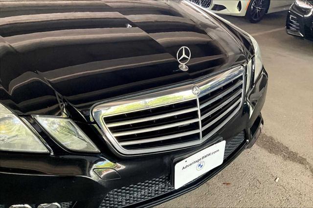 Photo of 2010 Black Mercedes-Benz E-Class