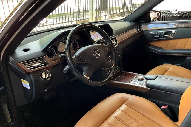 Photo of 2010 Black Mercedes-Benz E-Class