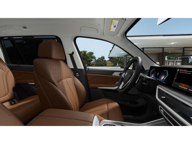 Photo of 2026 Aventurin Red Metallic BMW X7