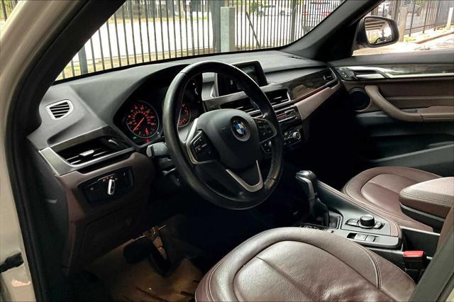 Photo of 2018 Mineral White Metallic BMW X1