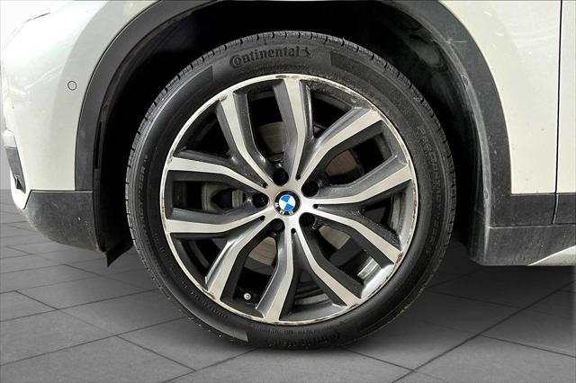 Photo of 2018 Mineral White Metallic BMW X1