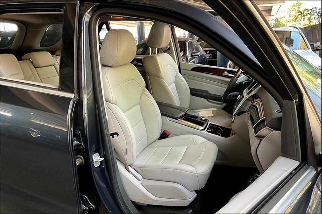 Photo of 2013 SILVER Mercedes-Benz M-Class