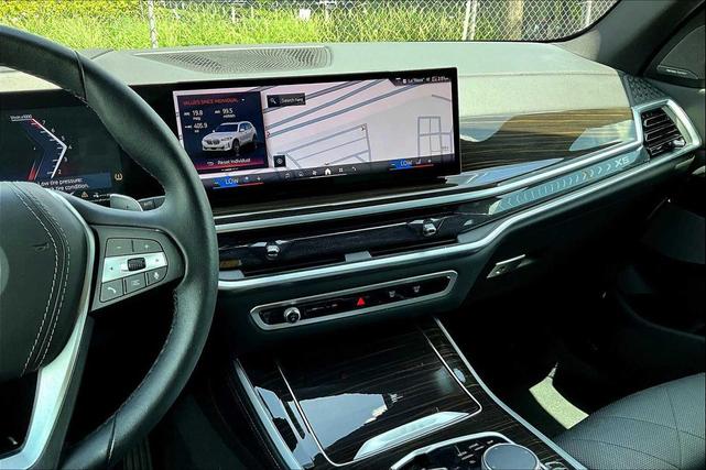 Photo of 2024 Alpine White BMW X5 PHEV