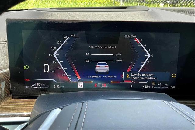 Photo of 2024 Alpine White BMW X5 PHEV