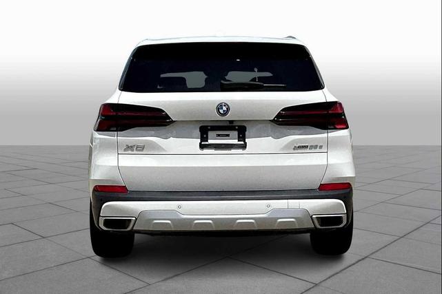 Photo of 2024 Alpine White BMW X5 PHEV