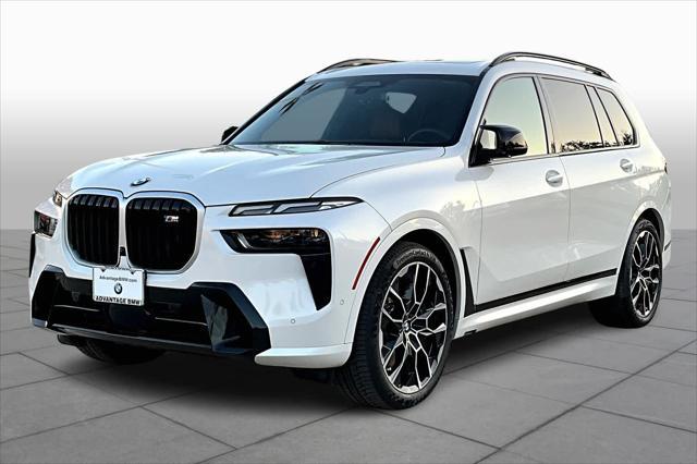 2023 BMW X7