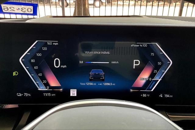Photo of 2024 Black Sapphire Metallic BMW i5