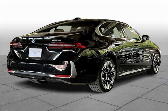 Photo of 2024 Black Sapphire Metallic BMW i5