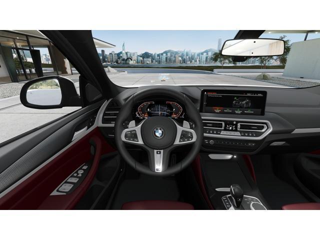 Photo of 2025 White BMW X4
