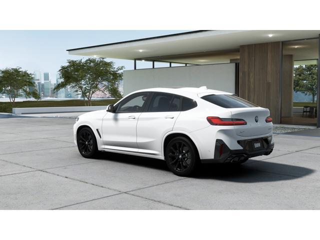 Photo of 2025 White BMW X4