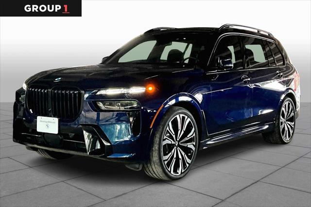 2025 BMW X7