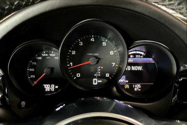 Photo of 2018 Black Porsche Macan