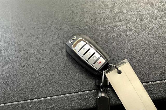 Photo of 2023 Graphite Shadow INFINITI QX60