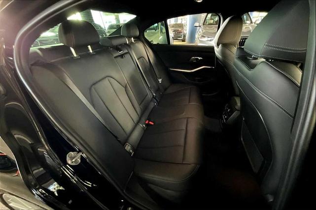 Photo of 2023 Jet Black BMW 330