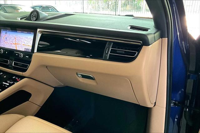 Photo of 2024 Gentian Blue Metallic Porsche Macan