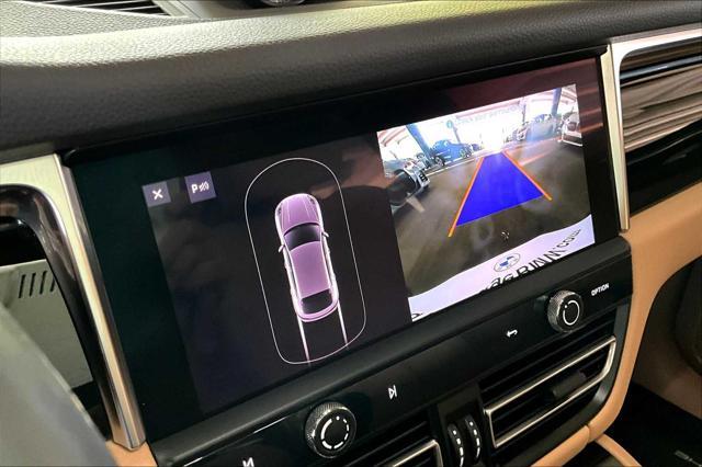 Photo of 2024 Gentian Blue Metallic Porsche Macan