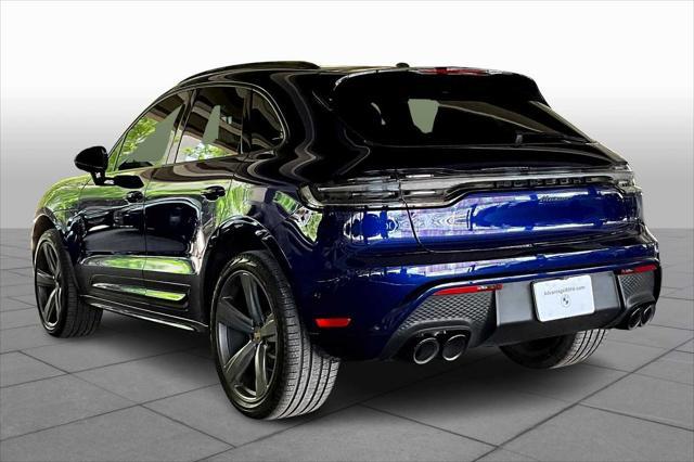 Photo of 2024 Gentian Blue Metallic Porsche Macan
