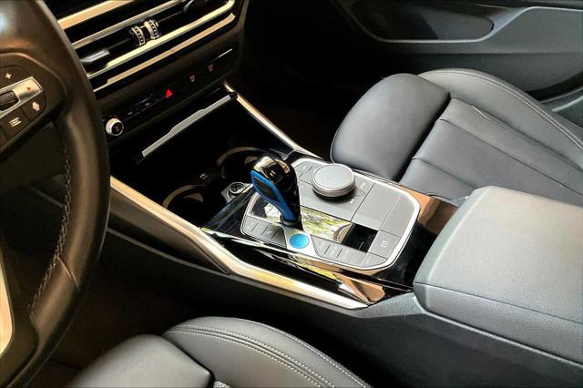 Photo of 2022 Black Sapphire Metallic BMW i4 Gran Coupe
