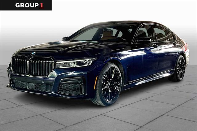2022 BMW 750