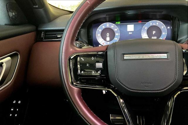 Photo of 2024 Zadar Grey Premium Metallic Land Rover Range Rover
