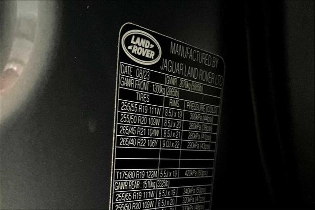 Photo of 2024 Zadar Grey Premium Metallic Land Rover Range Rover