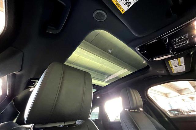 Photo of 2024 Zadar Grey Premium Metallic Land Rover Range Rover