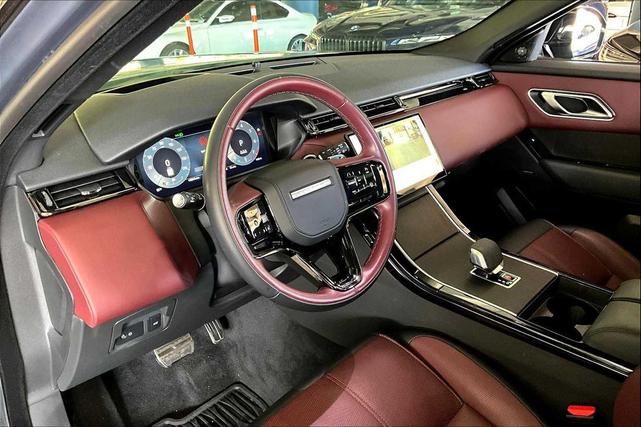 Photo of 2024 Zadar Grey Premium Metallic Land Rover Range Rover