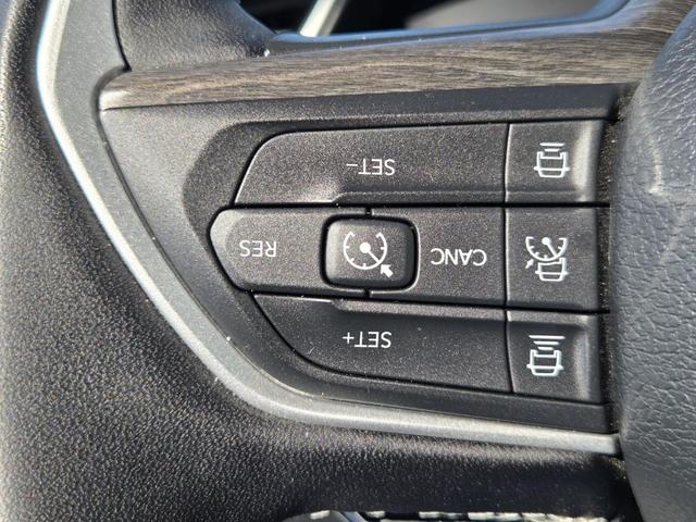 Photo of 2024 Black Jeep Grand Cherokee