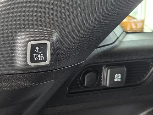 Photo of 2024 Black Jeep Grand Cherokee
