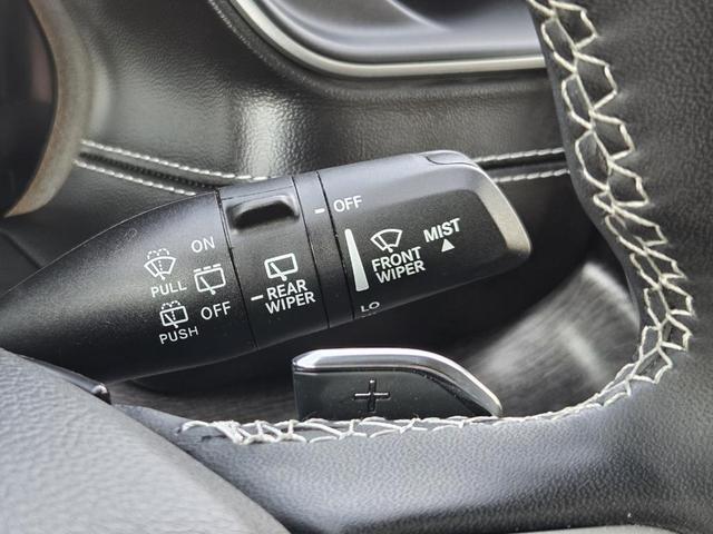 Photo of 2024 Black Jeep Grand Cherokee