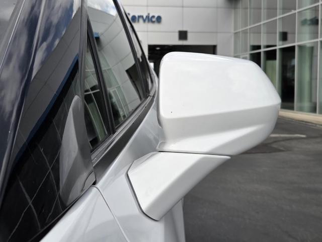 Photo of 2023 White Chevrolet Blazer