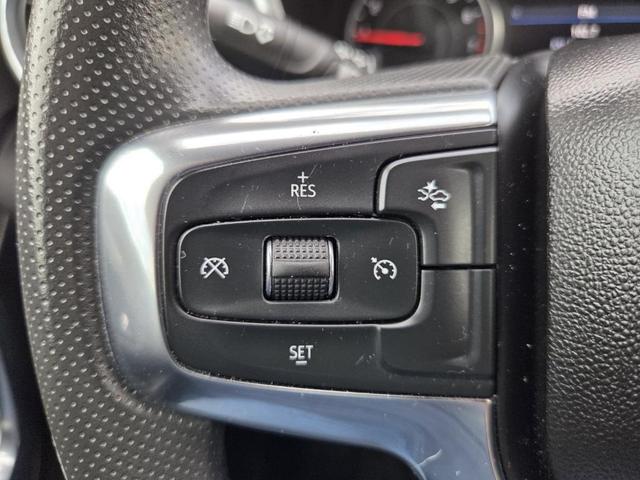 Photo of 2023 White Chevrolet Blazer