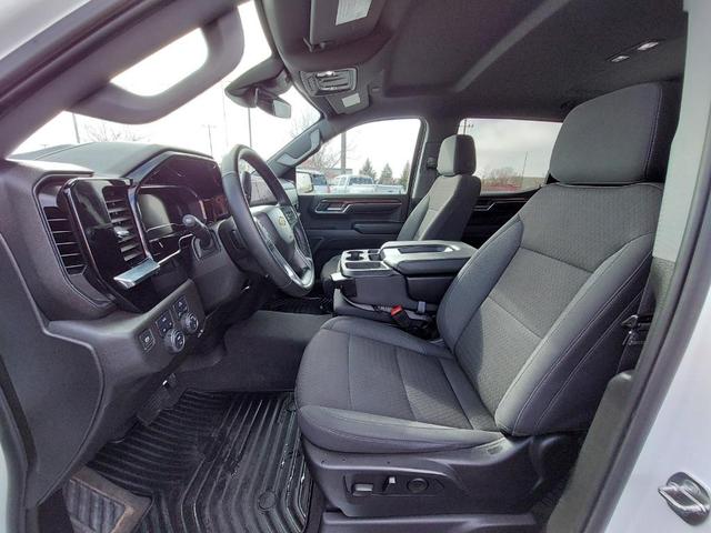 Photo of 2024 White Chevrolet Silverado 1500
