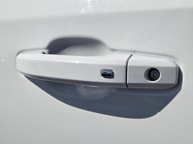 Photo of 2024 White Chevrolet Silverado 1500