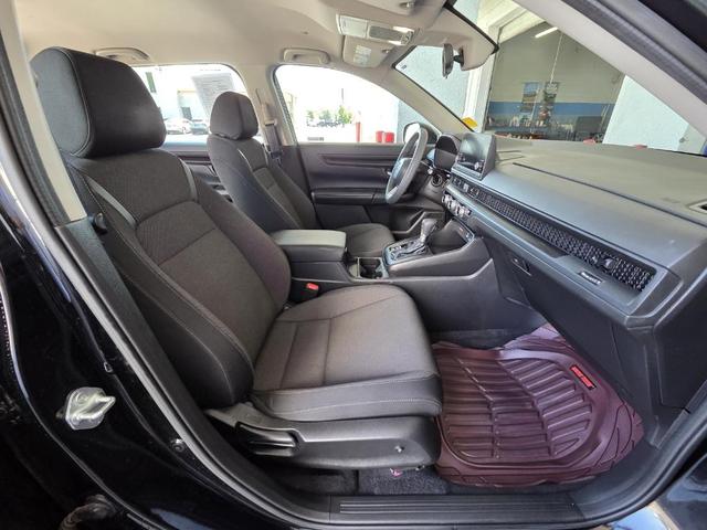 Photo of 2023 Black Honda CR-V