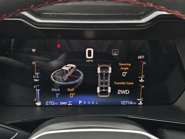 Photo of 2023 Summit White Chevrolet Colorado