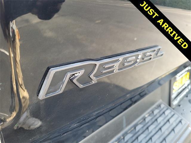 Photo of 2024 Diamond Black RAM 1500