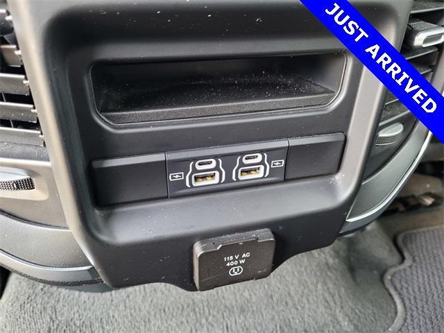Photo of 2024 Granite Crystal Clearcoat Metallic RAM 1500