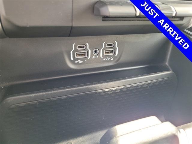 Photo of 2024 Granite Crystal Clearcoat Metallic RAM 1500