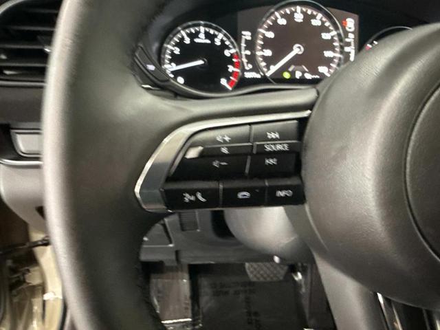 Photo of 2024 Zircon Sand Metalic Mazda CX-30
