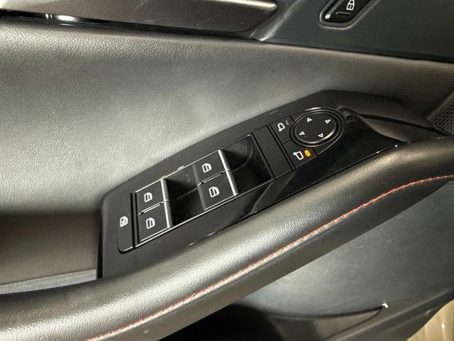 Photo of 2024 Zircon Sand Metalic Mazda CX-30