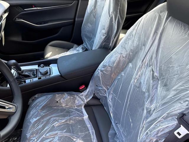 Photo of 2025 Deep Crystal Blue Mica Mazda Mazda3
