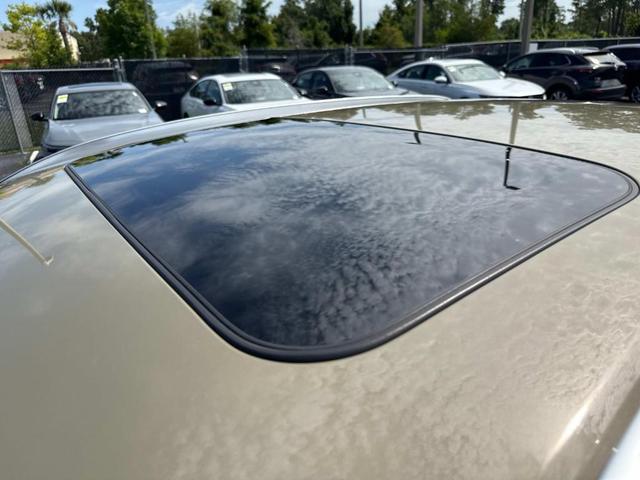 Photo of 2024 Zircon Sand Metalic Mazda CX-30
