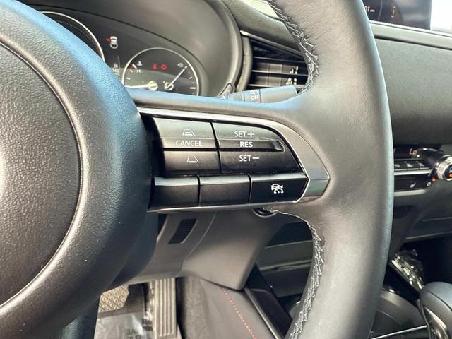 Photo of 2024 Zircon Sand Metalic Mazda CX-30