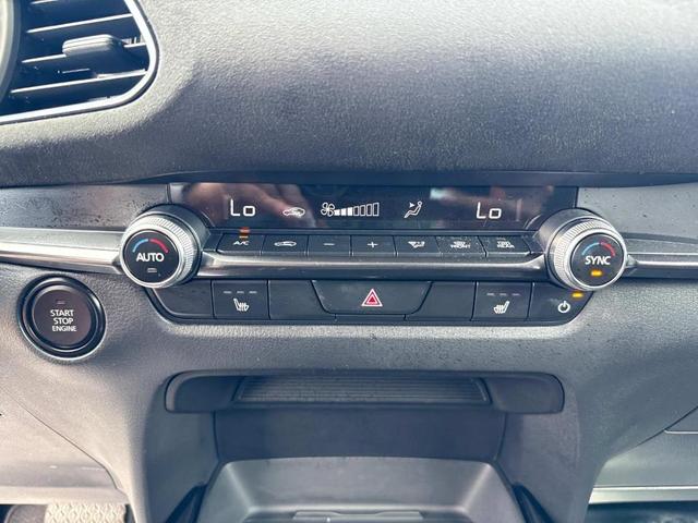 Photo of 2024 Zircon Sand Metalic Mazda CX-30