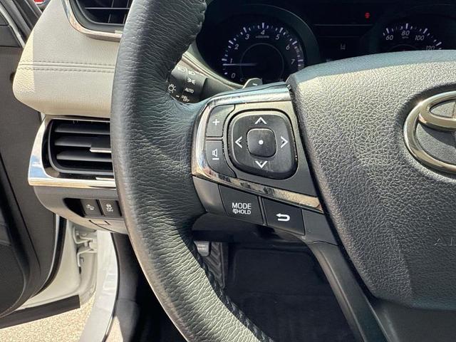 Photo of 2018 Blizzard Pearl Toyota Avalon