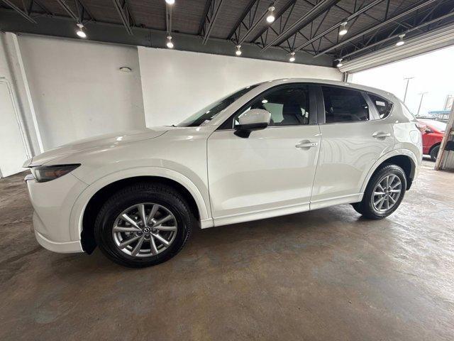 Photo of 2025 Rhodium Mazda CX-5