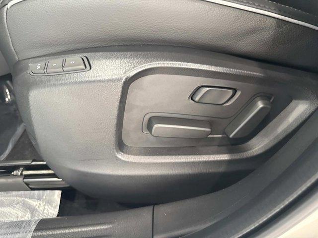Photo of 2025 Rhodium Mazda CX-5