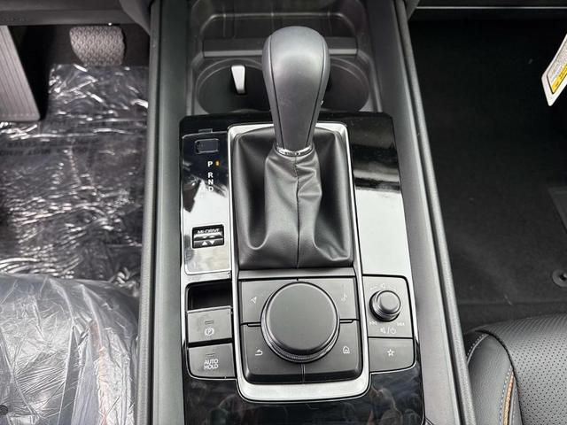 Photo of 2025 Zircon Sand Metallic Mazda CX-50