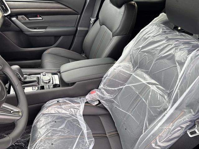 Photo of 2025 Zircon Sand Metallic Mazda CX-50